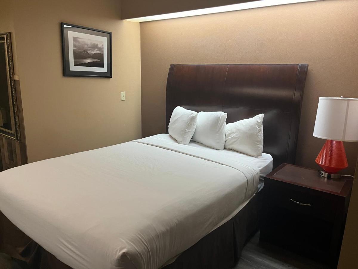 Americas Best Value Inn Kalispell Bagian luar foto