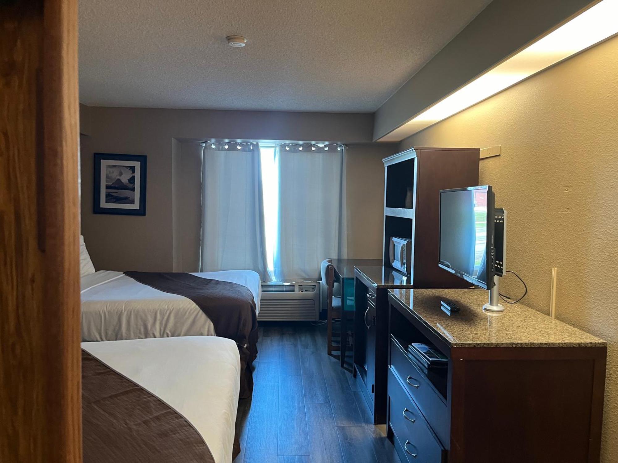 Americas Best Value Inn Kalispell Bagian luar foto