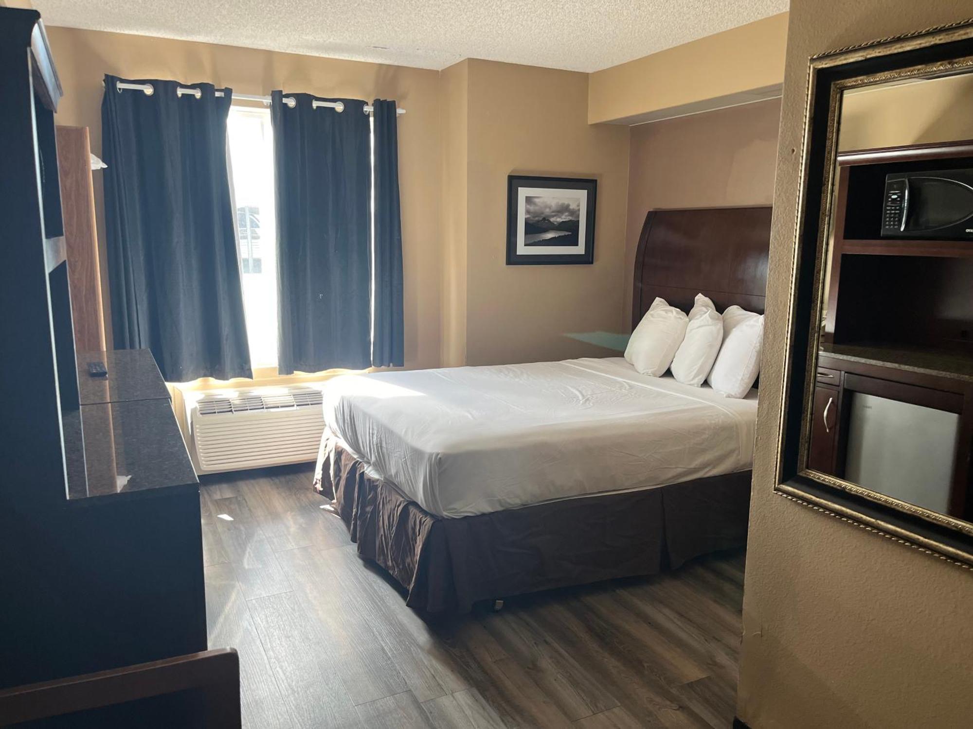 Americas Best Value Inn Kalispell Bagian luar foto